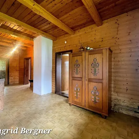 Holiday home Almhorizont Beim Oberen Kreuzer *