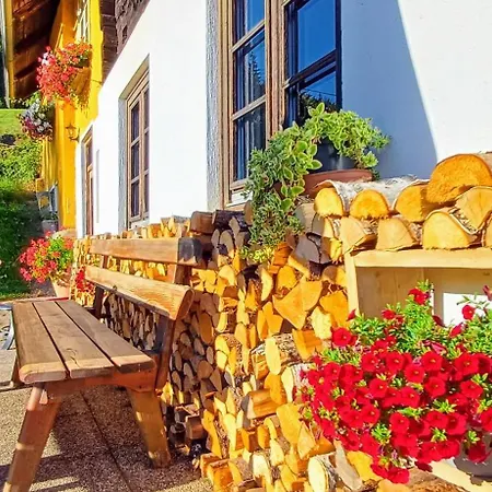 Holiday home Almhorizont Beim Oberen Kreuzer