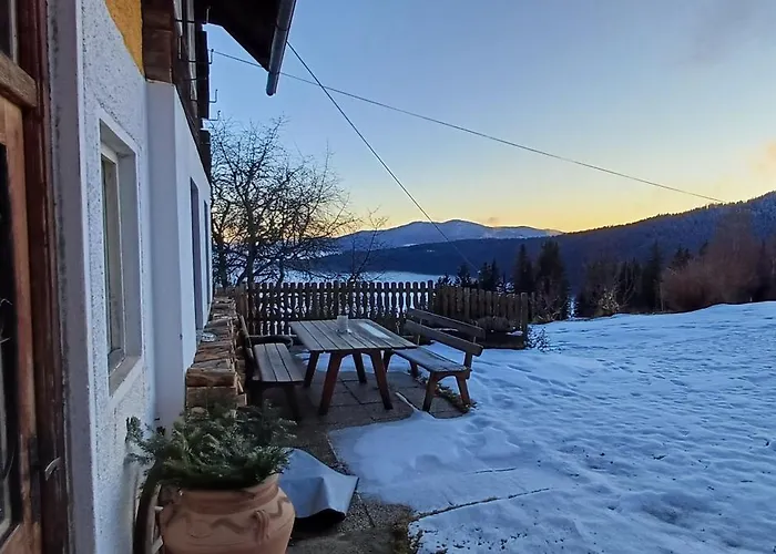 펜션 Almhorizont Beim Oberen Kreuzer 프리에자흐